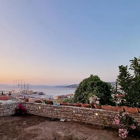 Center With View * Kuşadası